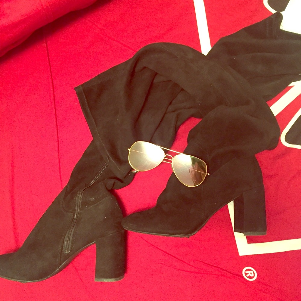 Over the Knee Trendy boots